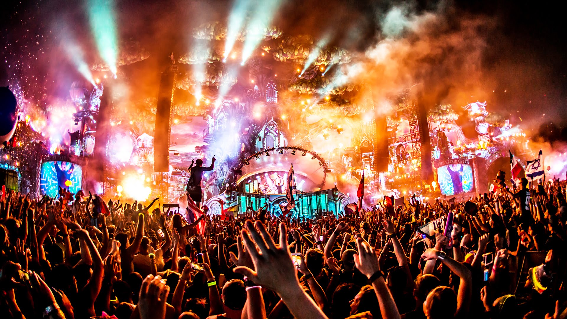 Tomorrowland покоряют российские продюсеры и DJ